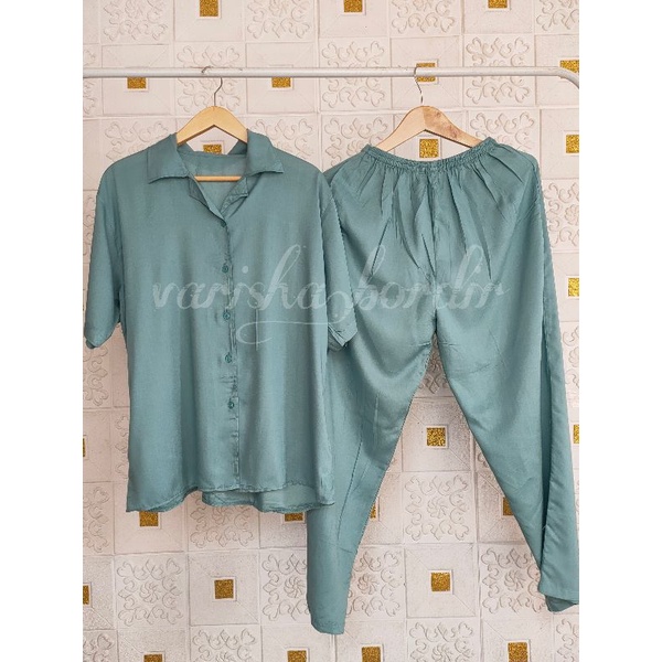 ONE SET VINETTA LENGAN PENDEK FULL KANCING Baju Tidur Rayon Set / Setelan Baju Tidur Set / Piyama Rayon Polos