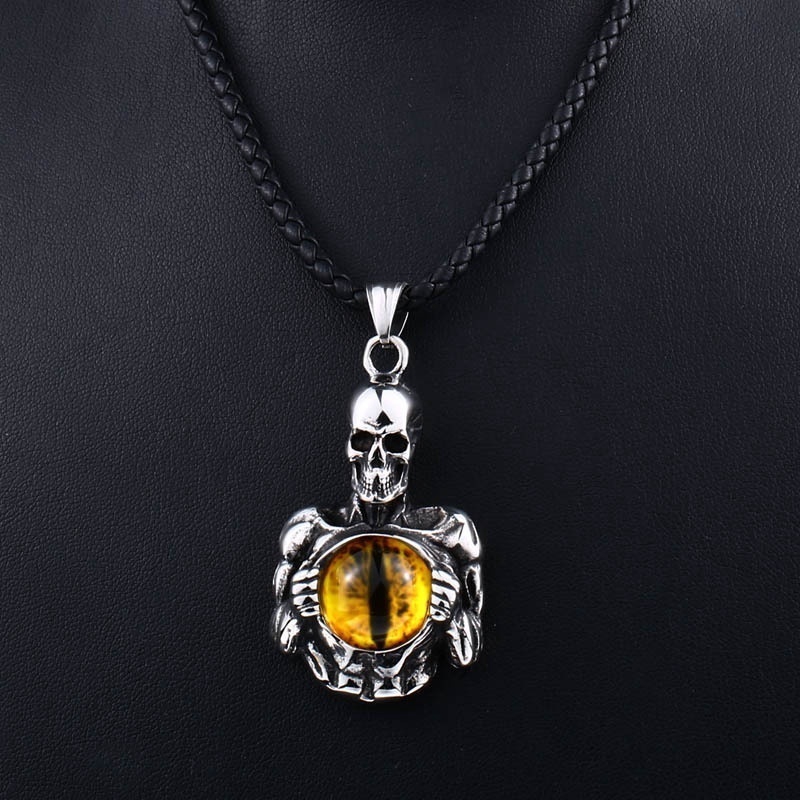 Kalung Liontin Tengkorak Mata Kucing Bahan Stainless Steel 316L Gaya Vintage Punk Untuk Pria