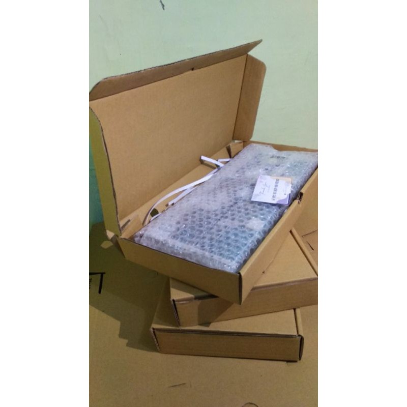 

TAMBAHAN PACKING BUBBLE + BOX KARDUS