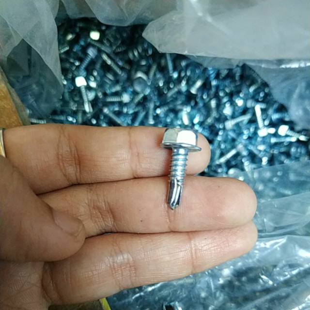 Baut baja ringan / ruping baja ringan