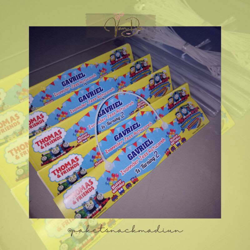 

Plastik Label Custom Ulang Tahun
