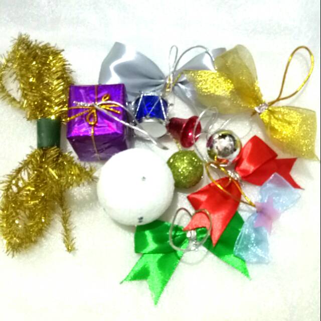 Set Ornament Hiasan Pohon Natal Isi 15pc