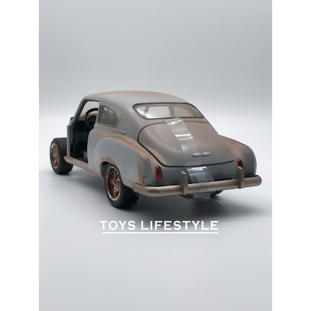 Jada Diecast - Fast &amp; Furious Doms Chevrolet Fleetline Skala 1:24