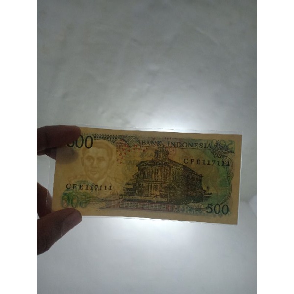 uang nomer cantik dan hampir solid kijang 1988 UNC.