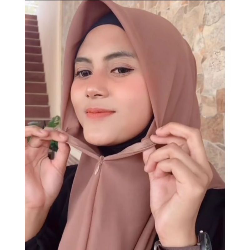 hijab  Zipper resleting Jepang segi 4 Bella squer instan//Khimar  resleting Jepang// Zipper segitiga
