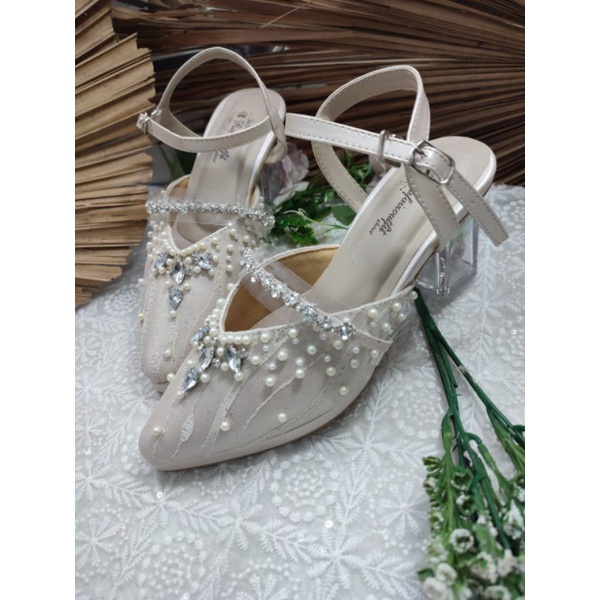 sepatu pesta wanita diamont broken white 7cm kaca