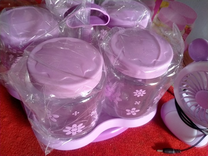 Dusdusan Technoplast Hanna Spin Canister Set Toples Lebaran Cantik Putar