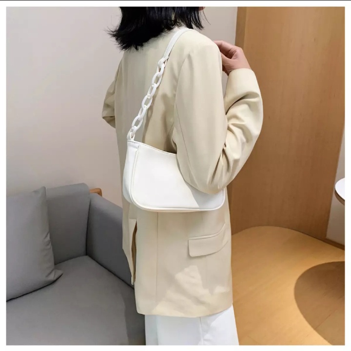 Tas Vintage RETRO RANTAI Chain - Tas Slempang Wanita - Shoulder Bag Wanita - SLINGBAG WANITA KOREA / Tas Wanita Korea /Tas Bahu Wanita /Tas Slempang Wanita /Tas Terbaru 2021 /1010 flase sale /Tas Pesta Wanita / Tote Bag Wanita /Hand Bag wanita /Korean Bag