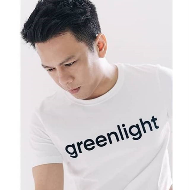 T-SHIRT BAJU KAOS DISTRO DISTRO GREENLIGHT ARIEL NOAH COMBED 3OS