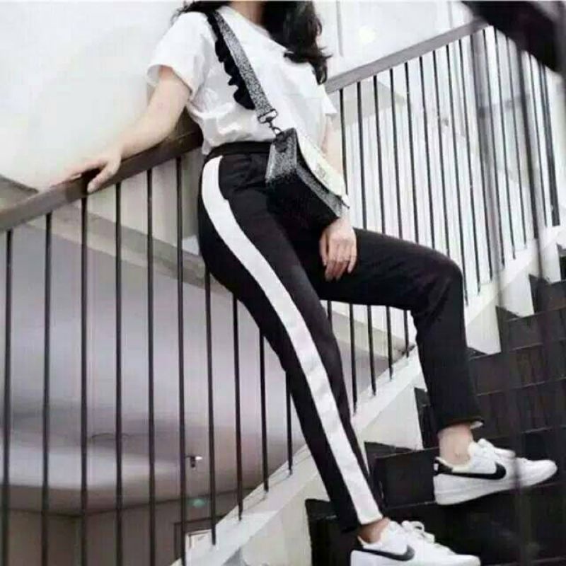 Scuba Side Stripe Pants Celana strepe wanita