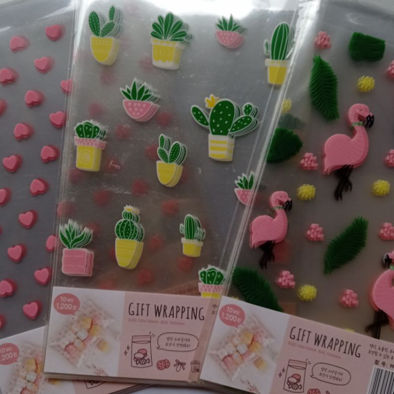 

Gift Wrapping/ Plastik Bungkus motif/ Plastik gift