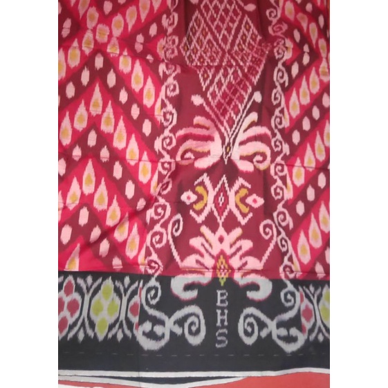 Sarung BHS Royal Gold Ikat Border Dua Warna Merah Hitam
