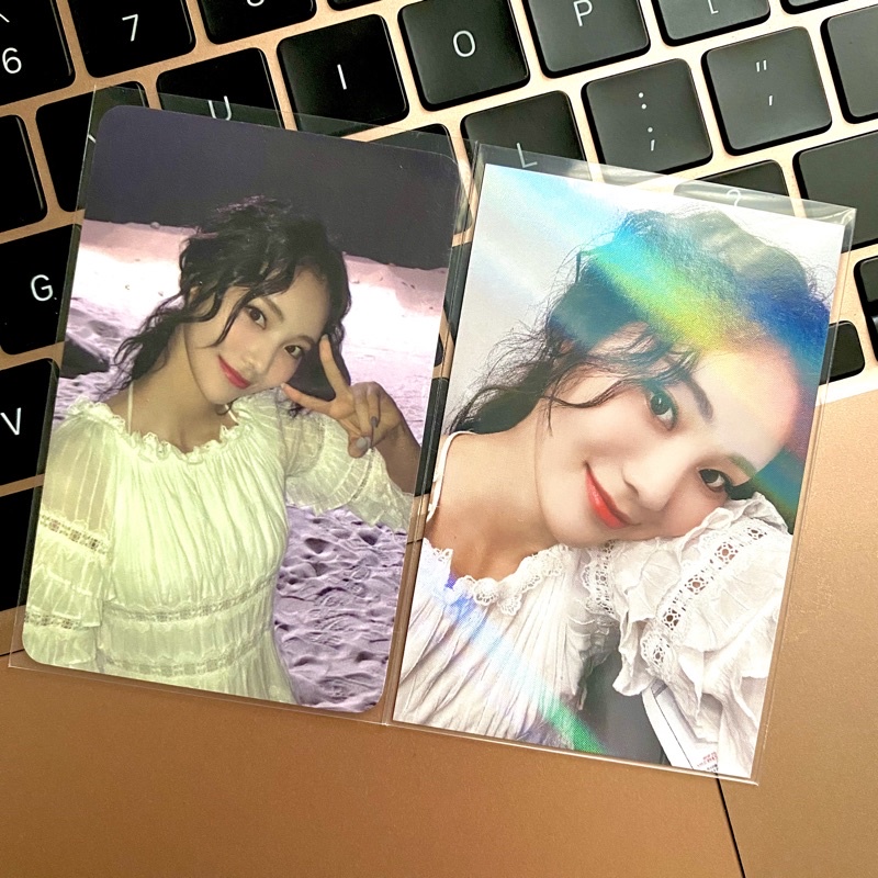 loona jinsoul photocard pc midfest midnight festival hologram holo withdrama pob preorder 12:00 why 