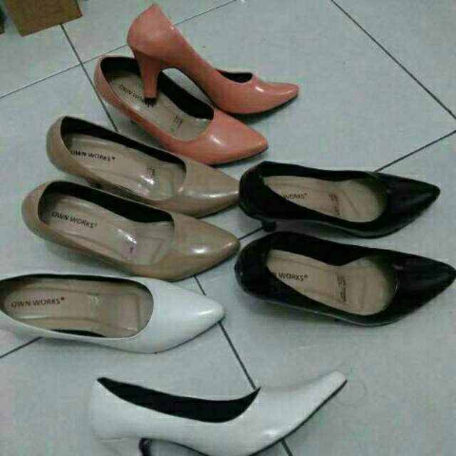 READY HIGH HEELS GLOSSY