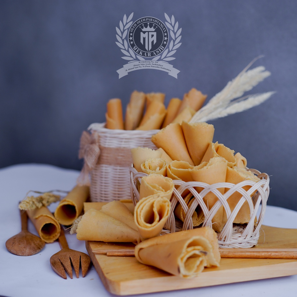 

Kue Semprong Kerucut/Panjang 500gr