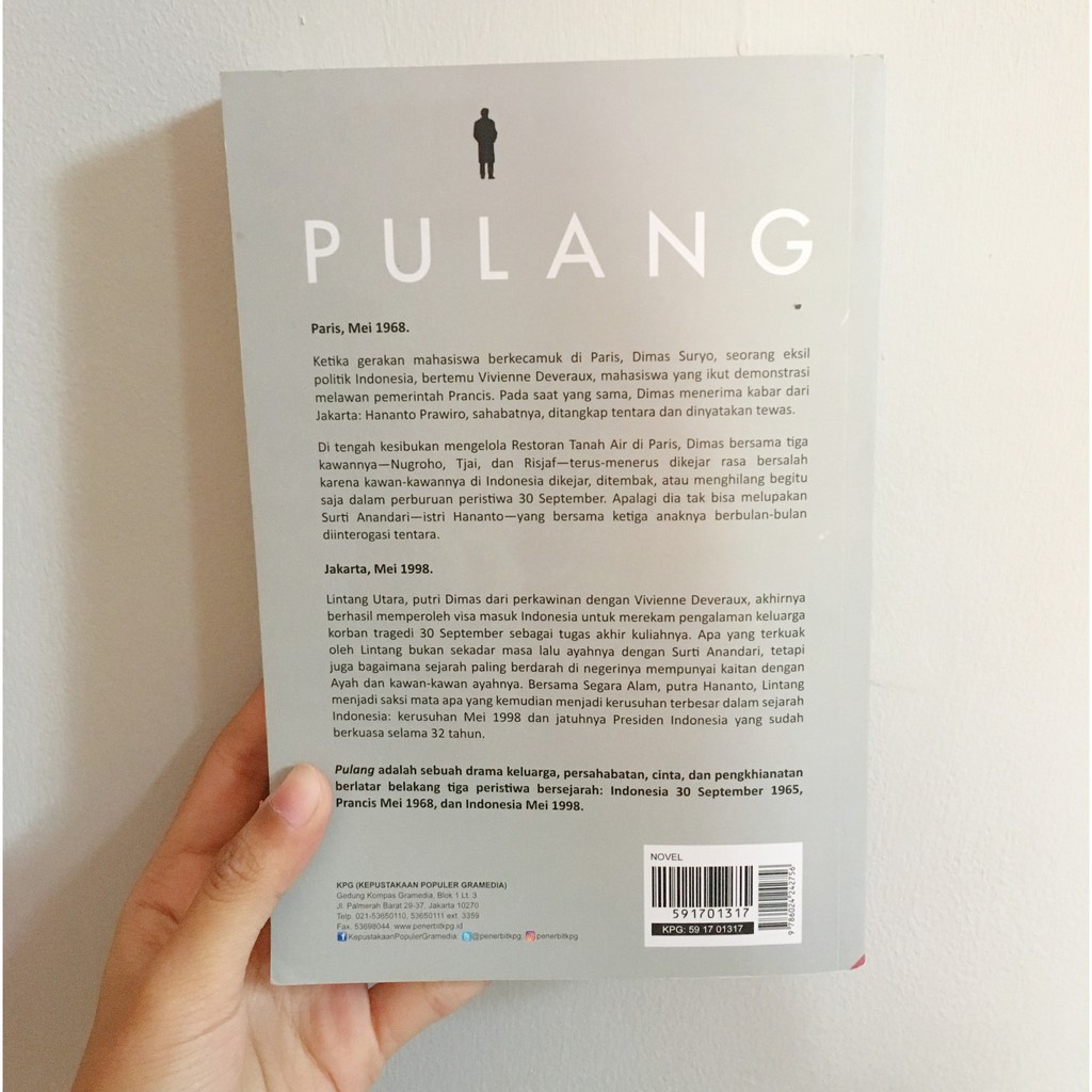 Sebuah Novel : Pulang ( Leila S Chudori ) Original