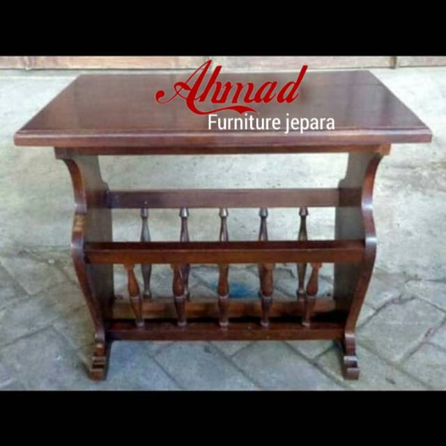 

Tempat koran majalah buku