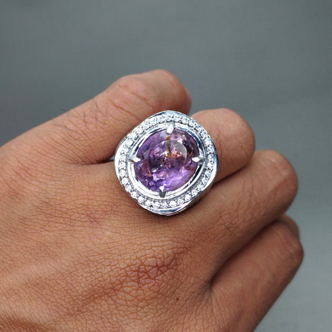 Batu Cincin Kecubung Ungu Asli Kalimantan