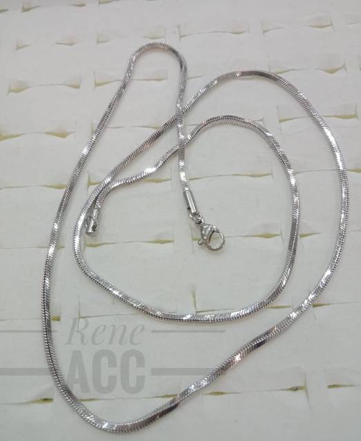 Kalung Titanium Rantai kotak anti karat selamanya