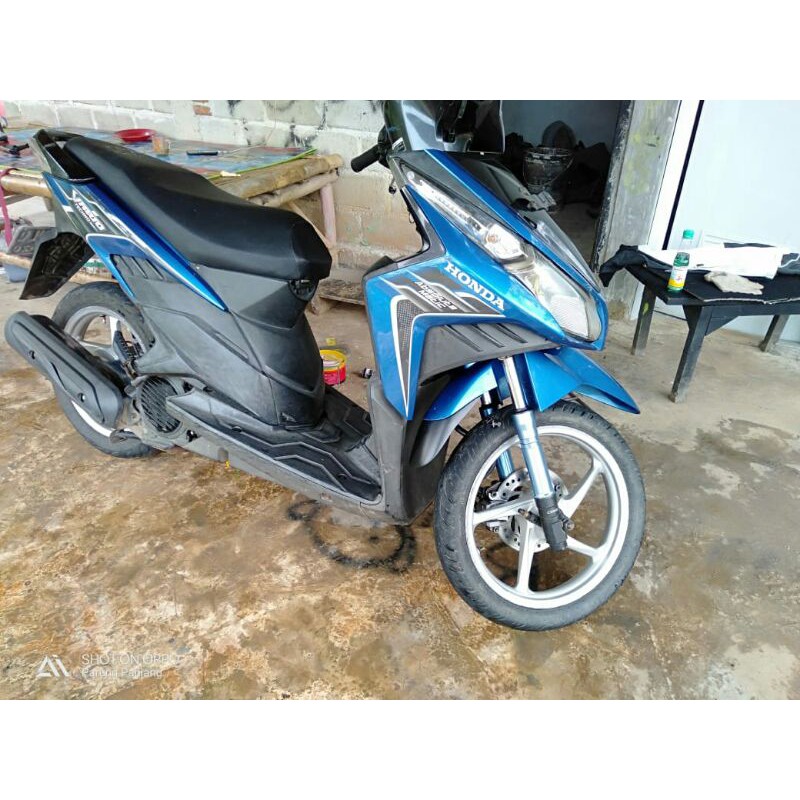 AKSESORIS VARIO TECHNO 110 SAMBUNGAN SPAKBOR DEPAN