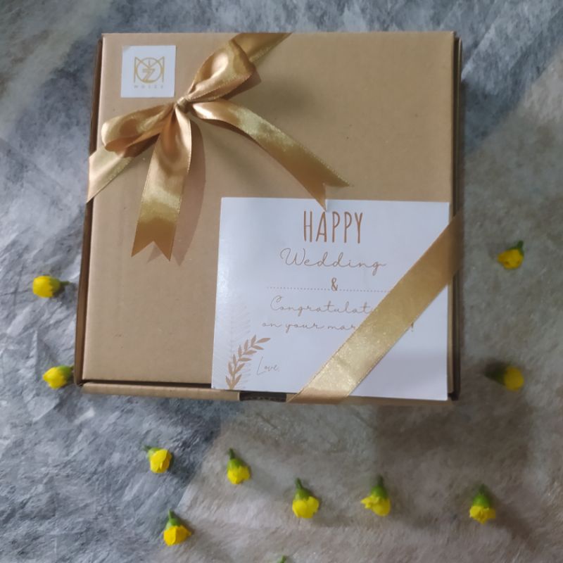 kaleng hampers Lebaran dan Box Rustix