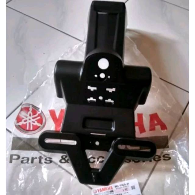 Spakbor belakang yamaha R15 VVA original