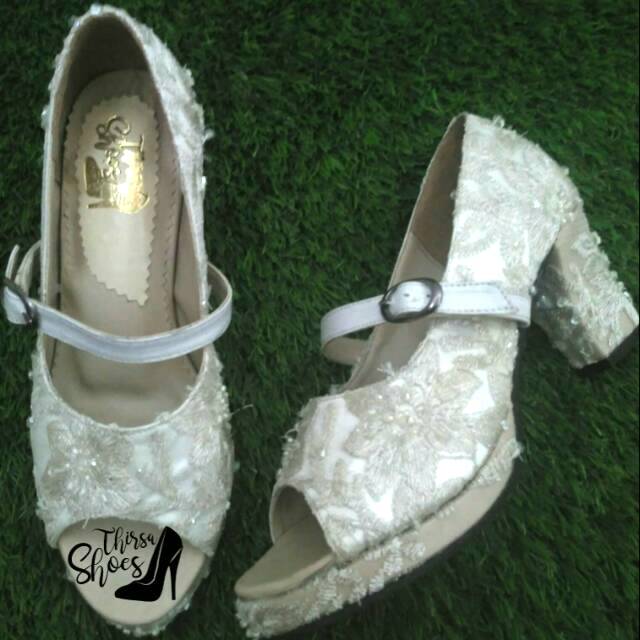 wedding shoes 7cm warna putih tulang