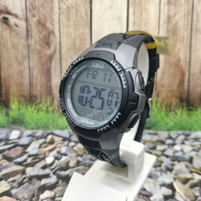 Q&Q QQ QnQ Digital Jam Tangan Pria Hitam M189J001Y Original