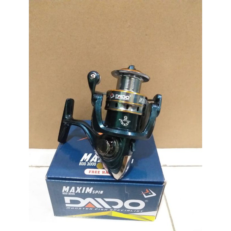 Reel Daido Maxim spin 3000