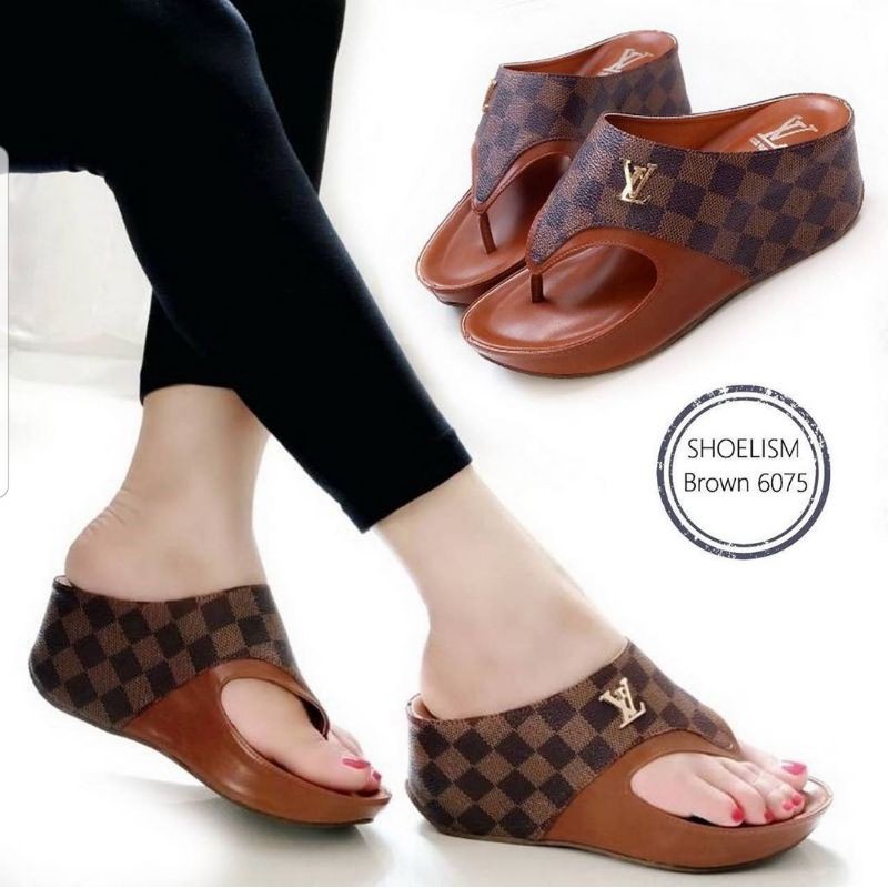 ABBUSHOES US 68 Sandal Wedges Untuk Wanita jepit catur