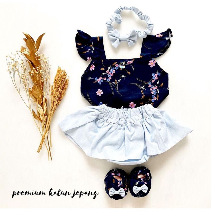 hampers baju bayi perempuan kado baju bayi perempuan paket hadiah kado bayi-Gempita flower navy