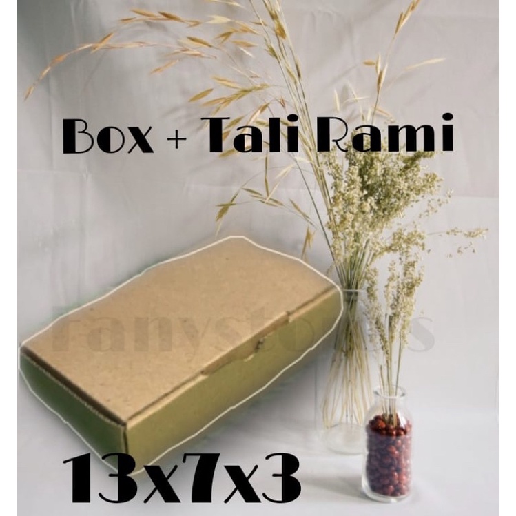 

Box Karton + Tali Rami ukuran 13x7x3 TERMURAH