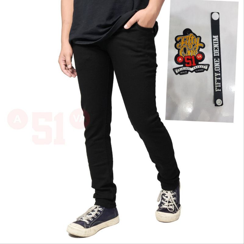 Celana Lepis Jeans Hitam Slimfit Pensil Denim Premium Distro Bahan Softjeans Street Lembut Tebal Karet Melar Kantong Bobok Kantong Tempel Model Reguler Fit Ukuran Standar dan Jumbo 27 28 29 30 31 32 33 34 35 36 37 38