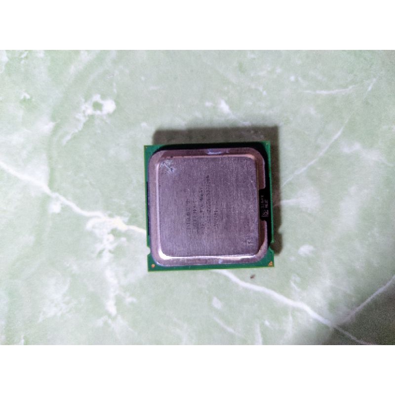 Processor Intel Pentium Dual Core E5200 E5300 E5400 dan Intel Pentium 4