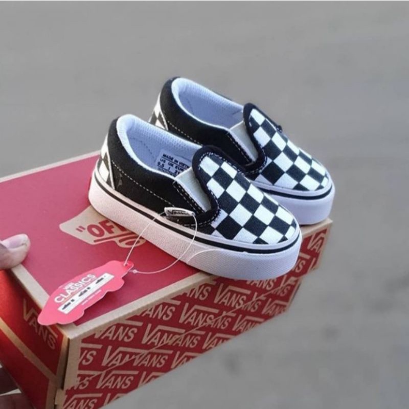 SEPATU ANAK LAKI &amp; PEREMPUAN SLIP ON CATUR ANTI SLIP