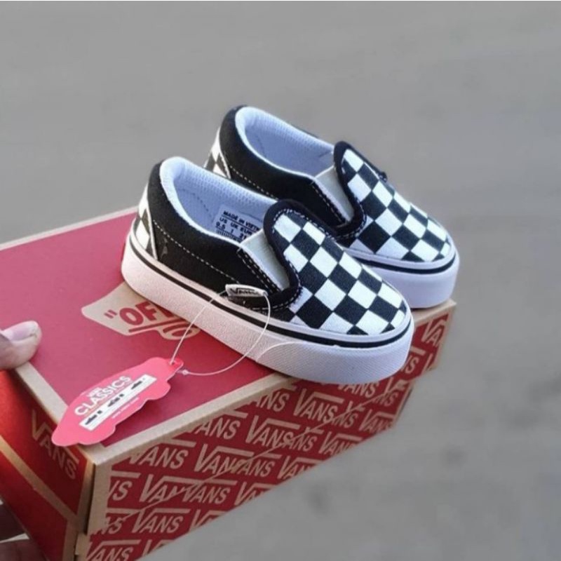 SEPATU ANAK VANS CATUR SLIP ON KANVAS MURAH