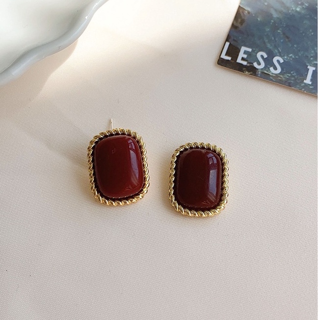 Anting Vintage Hijau Ladies Stud Earrings2023Fashion Baru Versi Korea Anting Mutiara Permata Tinggi