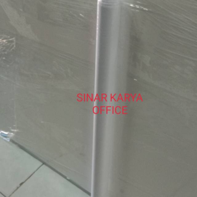 

Kertas flip chart 60x90 cm 1 roll isi 10 lembar paper flipcard 70x100cm