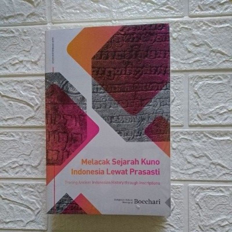 Melacak Sejarah Kuno Indonesia lewat Prasanti