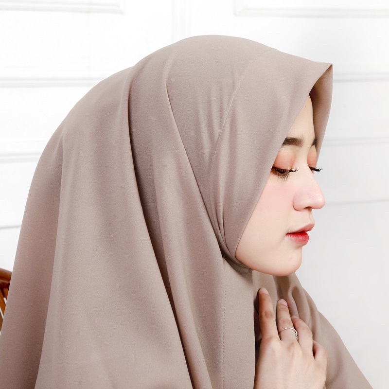 Keza - Hijab Segitiga Instan Tanpa Pentul /Hijab Instan 1 Layer Diamond Premium