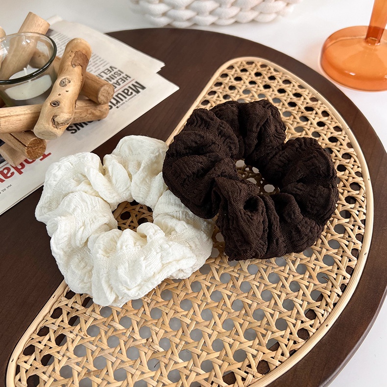 SCRUNCHIE PITA IKAT RAMBUT BESAR ELASTIS WANITA KOREA WARNA PUTIH COKLAT POLOS KAIN ELEGAN TEBAL / BIG SOFT SCRUNCHIES BIG RING ELEGANT HIGH END KOREAN STYLE THICK HAIR ELASTICS TIES ACCESSORIES ONE COLOR