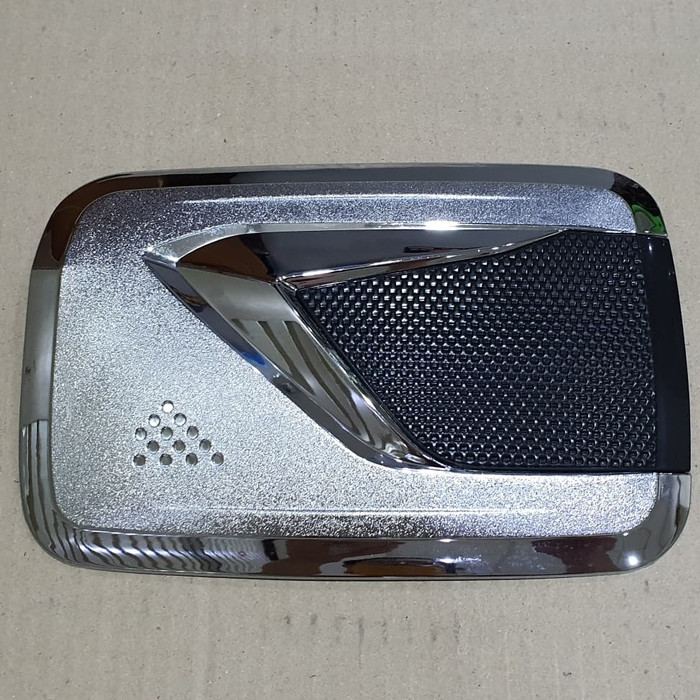 Cover tank TUTUP TANGKI bensin MOBIL NISSAN ALL NEW LIVINA 2019 CHROME PLATINUM