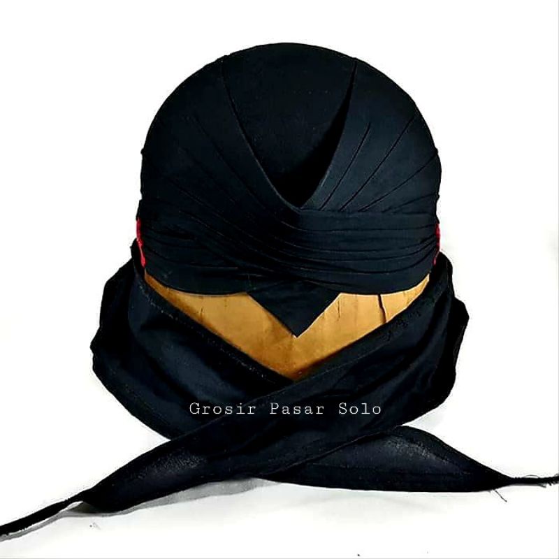 BLANGKON JOGJA HITAM  SLIWIR LIPAT/ BLANGKON LIPAT HITAM SLIWIR