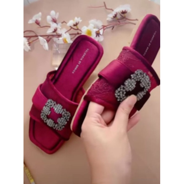 Preloved Valencia By Enrica