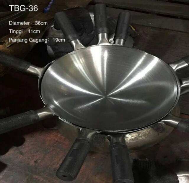 GAGA Kuali / Wok / Wajan plat baja putih TGB-36