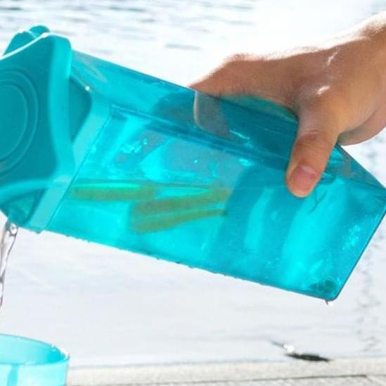 ✺ Claris Tempat Air Minum 1.2 Liter Segi 3618 ➴