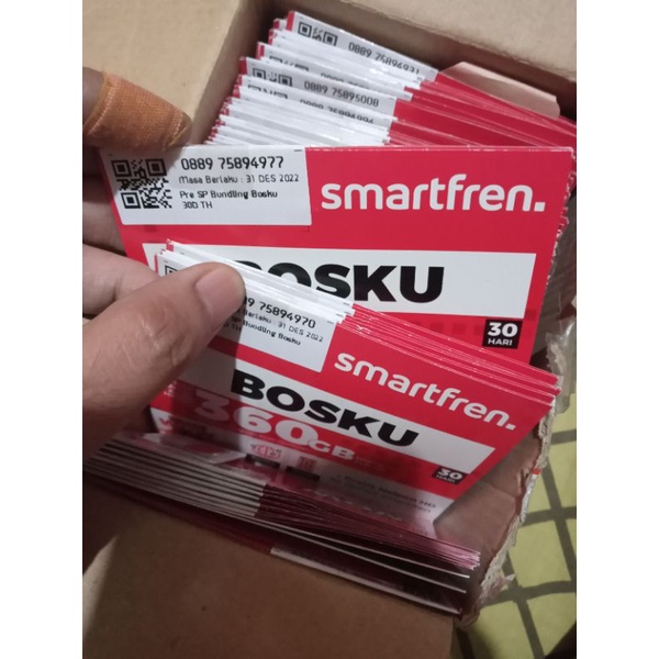 Kartu Perdana Smartfren Acak Tengah
