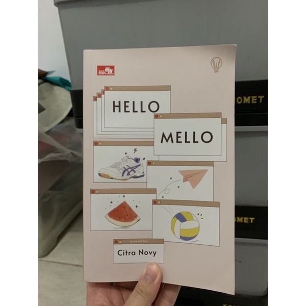 Novel Preloved Hello Mello (Citra Novy)