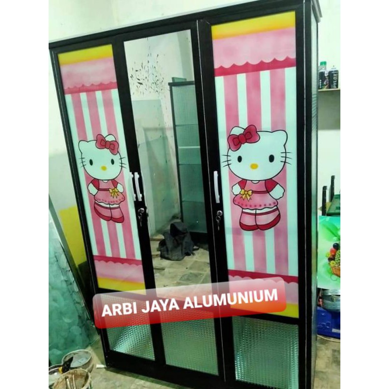 LEMARI BAJU ALUMUNIUM 3 PINTU HITAM