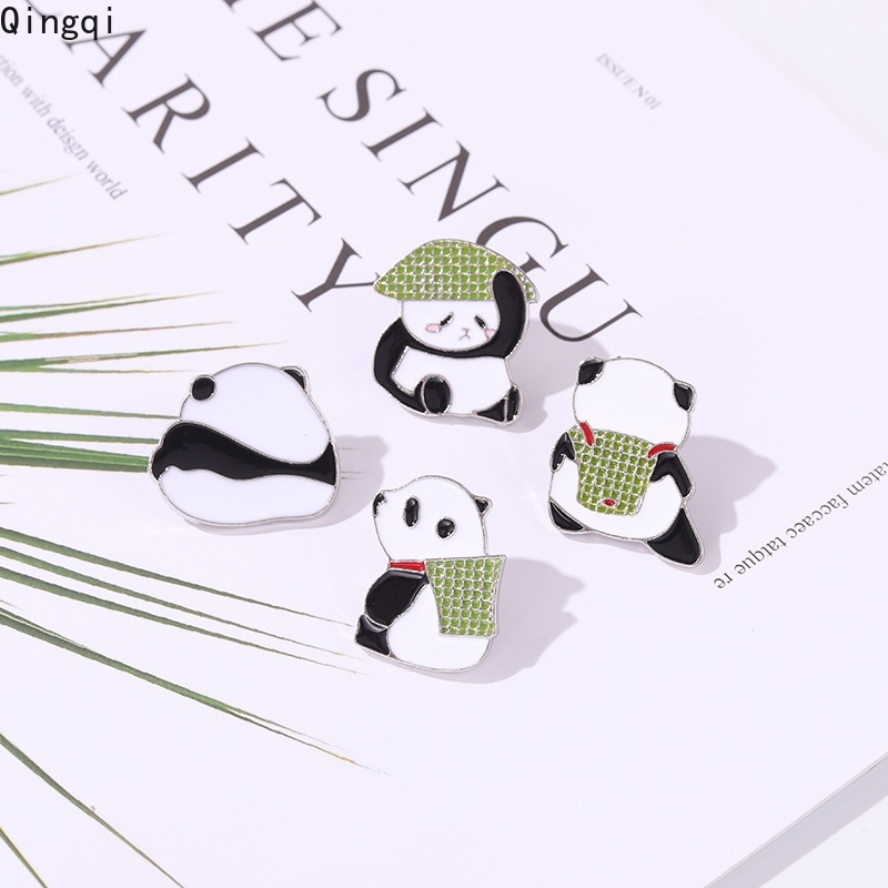 Bros Pin Enamel Bentuk Kartun Panda Bambu Dan Beruang Bahan Metal Untuk Hadiah